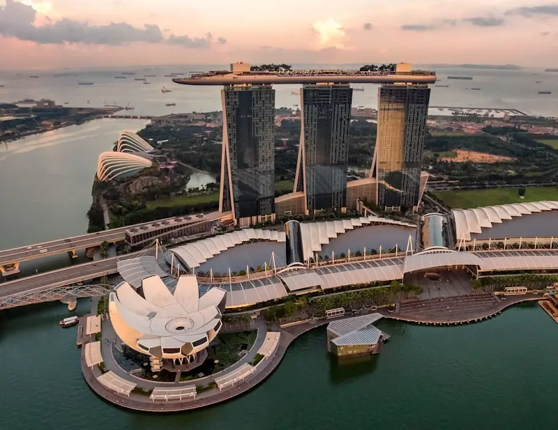 Singapore Marina Bay Sands at night